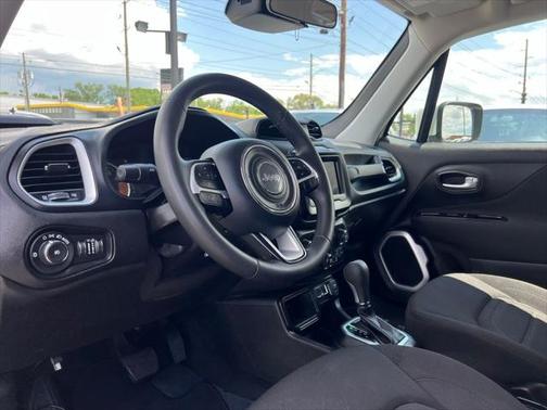2019 Jeep Renegade Latitude