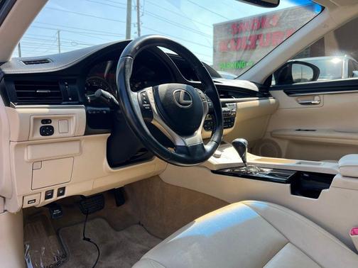 2014 Lexus ES 350 Base