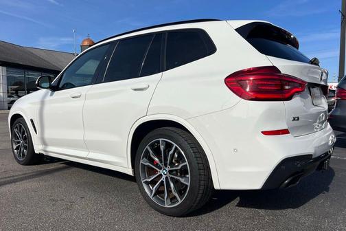 2021 BMW X3 M40i