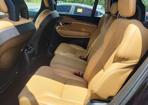 2016 Volvo XC90 Hybrid T8 Inscription