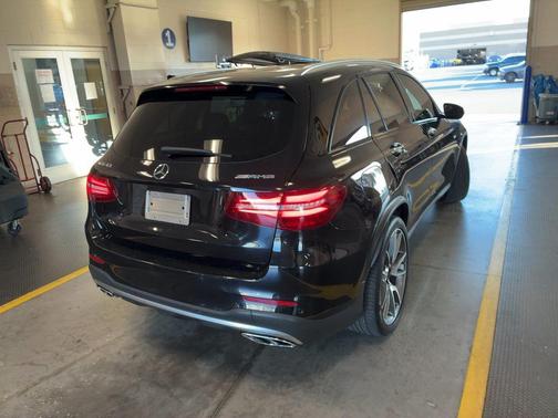 2019 Mercedes-Benz GLC 300 Base