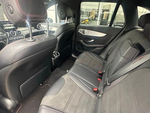 2019 Mercedes-Benz GLC 300 Base