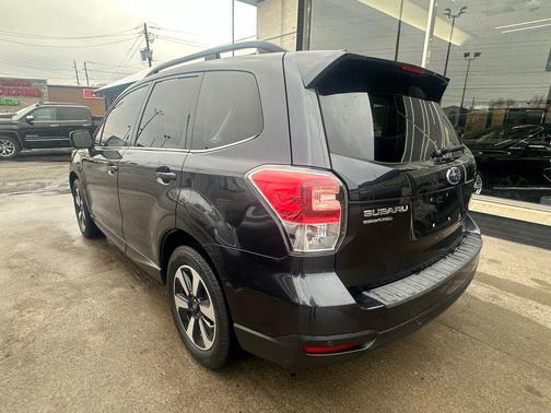 2017 Subaru Forester 2.5i Limited