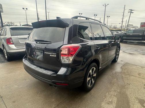 2017 Subaru Forester 2.5i Limited