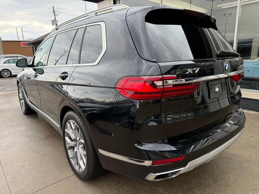 2021 BMW X7 xDrive40i