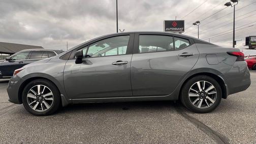 2021 Nissan Versa 1.6 SV
