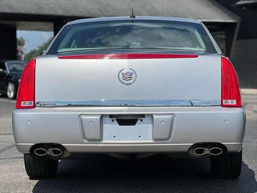 2007 Cadillac DTS Luxury