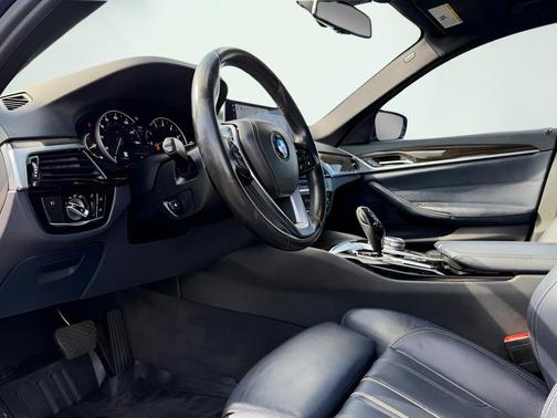 Blue Metallic 2017 BMW 540 540i