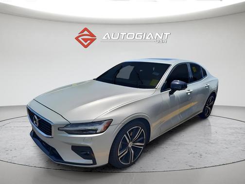 Birch Light Metallic 2020 Volvo S60 T5 R-Design