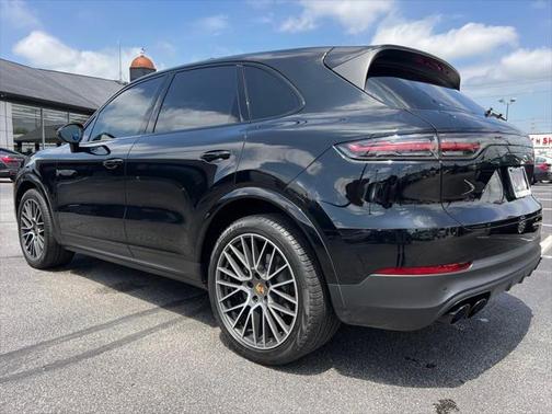 2019 Porsche Cayenne S
