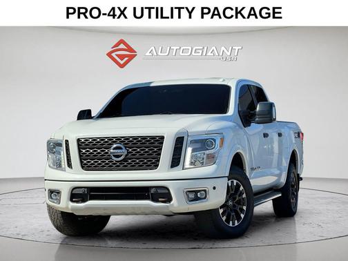 Pearl White Metallic 2018 Nissan Titan PRO-4X
