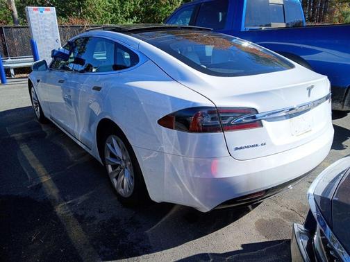 2018 Tesla Model S 75D