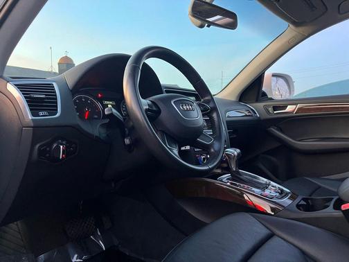 2016 Audi Q5 2.0T Premium