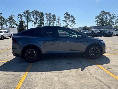 2022 Tesla Model X Dual Motor All-Wheel Drive
