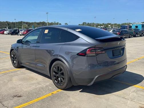 2022 Tesla Model X Dual Motor All-Wheel Drive