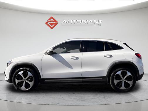 White 2024 Mercedes-Benz GLA 250 Base