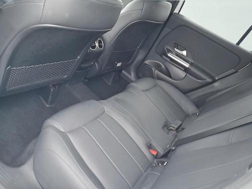 White 2024 Mercedes-Benz GLA 250 Base