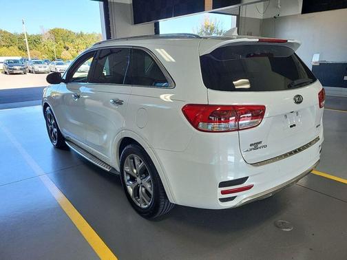 2018 Kia Sorento SX