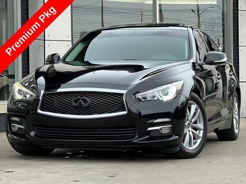 2015 INFINITI Q50 Premium