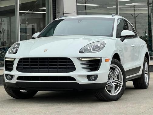 2016 Porsche Macan S