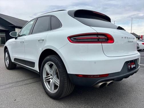 2016 Porsche Macan S