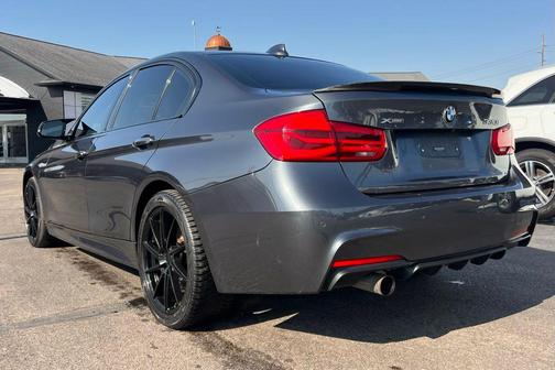 2017 BMW 330 xDrive
