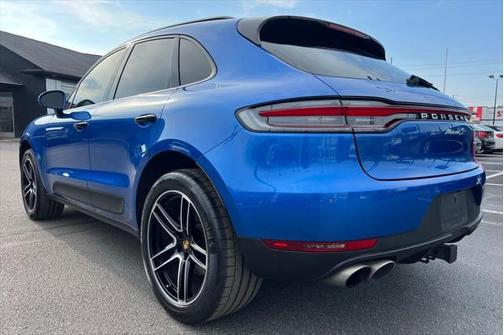 2020 Porsche Macan Base