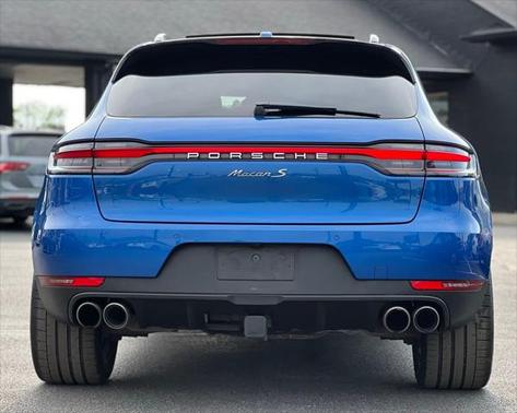 2020 Porsche Macan Base