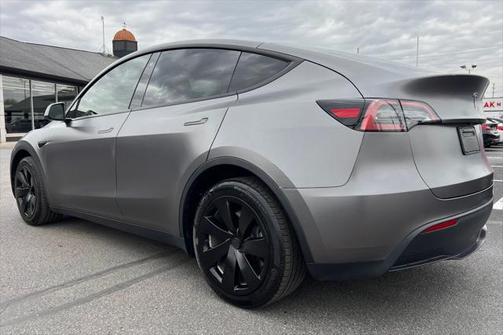 2021 Tesla Model Y Long Range Dual Motor All-Wheel Drive