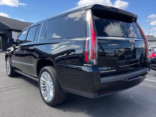 2016 Cadillac Escalade ESV Platinum