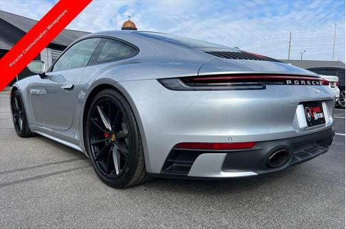 2020 Porsche 911 Carrera 4S