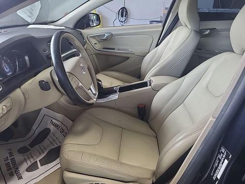 Magic Blue Metallic 2016 Volvo S60 T5 Drive-E Premier