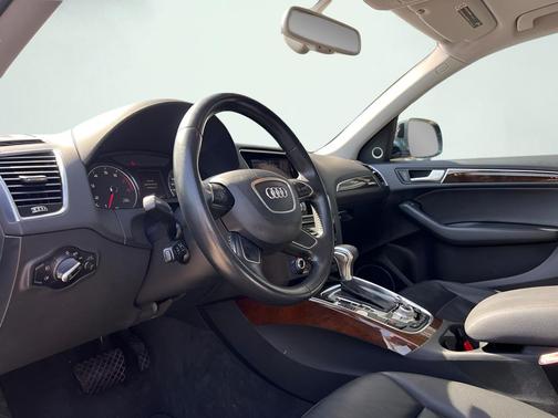 2016 Audi Q5 2.0T Premium Plus
