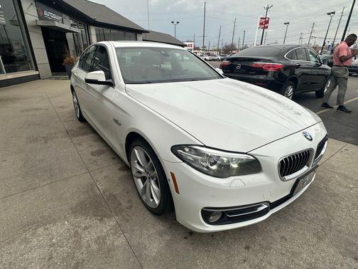 Alpine White 2016 BMW 535 xDrive