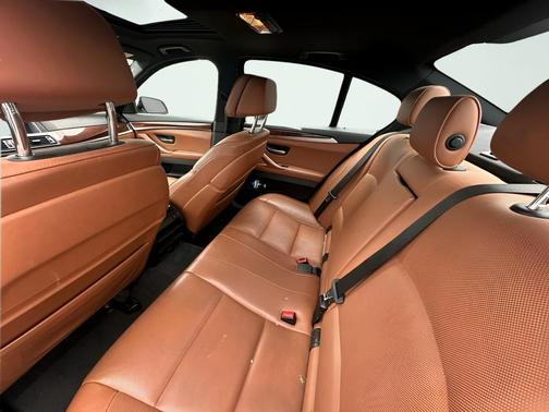 Alpine White 2016 BMW 535 xDrive