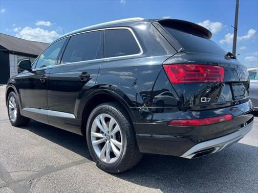 2019 Audi Q7 55 Premium Plus