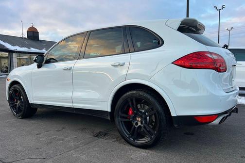 2014 Porsche Cayenne Turbo S