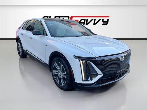 Crystal White Tricoat 2025 Cadillac LYRIQ Luxury SUV