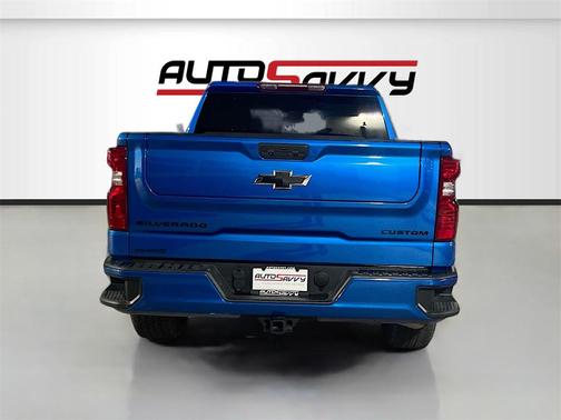 2024 Chevrolet Silverado 1500 Custom