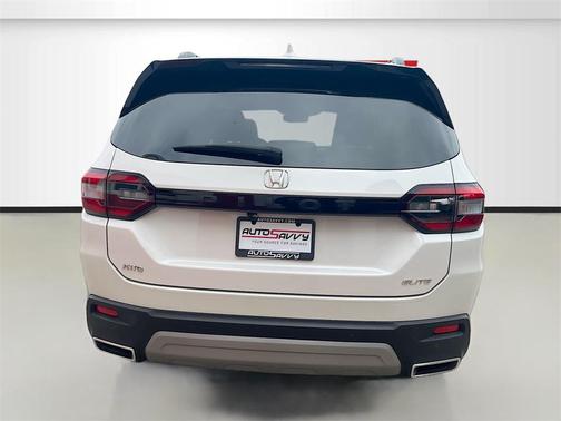 2023 Honda Pilot AWD Elite