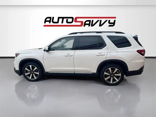 2023 Honda Pilot AWD Elite