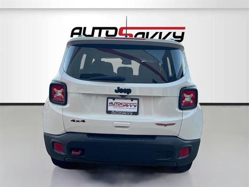 2023 Jeep Renegade Trailhawk