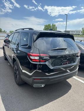 2025 Honda Pilot Black Edition