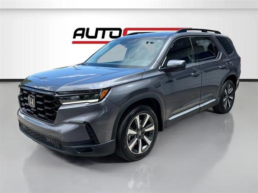2024 Honda Pilot Touring 8-Passenger