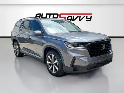 2024 Honda Pilot Touring 8-Passenger