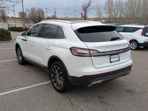 2022 Lincoln Nautilus Reserve