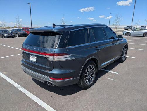 2022 Lincoln Aviator Reserve AWD
