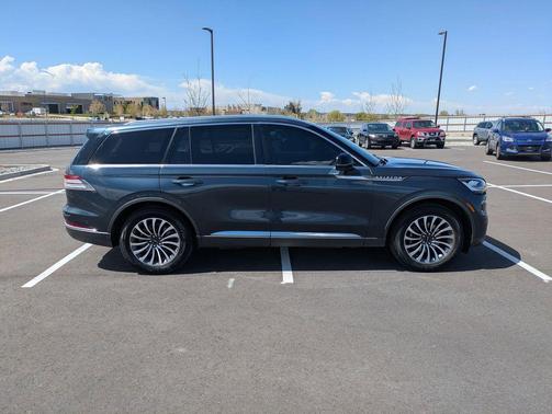 2022 Lincoln Aviator Reserve AWD