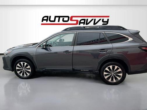 Magnetite Gray Metallic 2023 Subaru Outback Limited