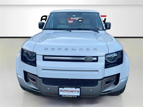 2023 Land Rover Defender 130 SE